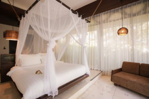02_Deluxe Pool Villa (Bedroom) The Vijitt Resort Phuket