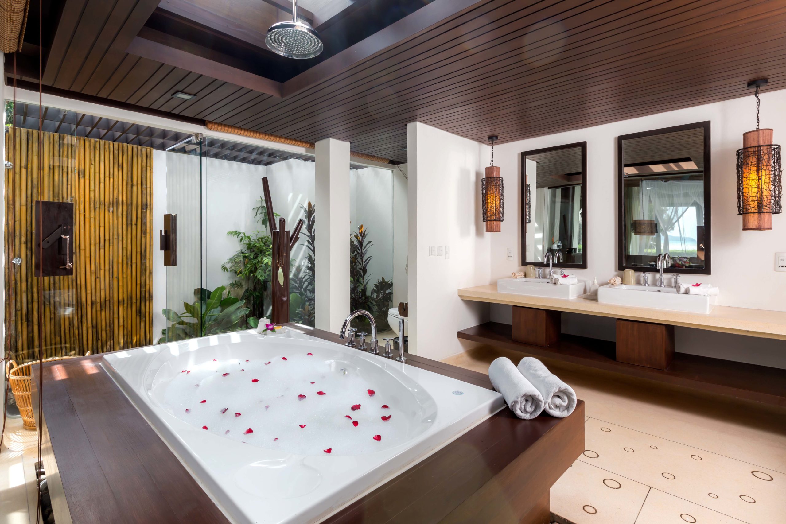 09_Vijitt Pool Villa (Bathroom) The Vijitt Resort Phuket